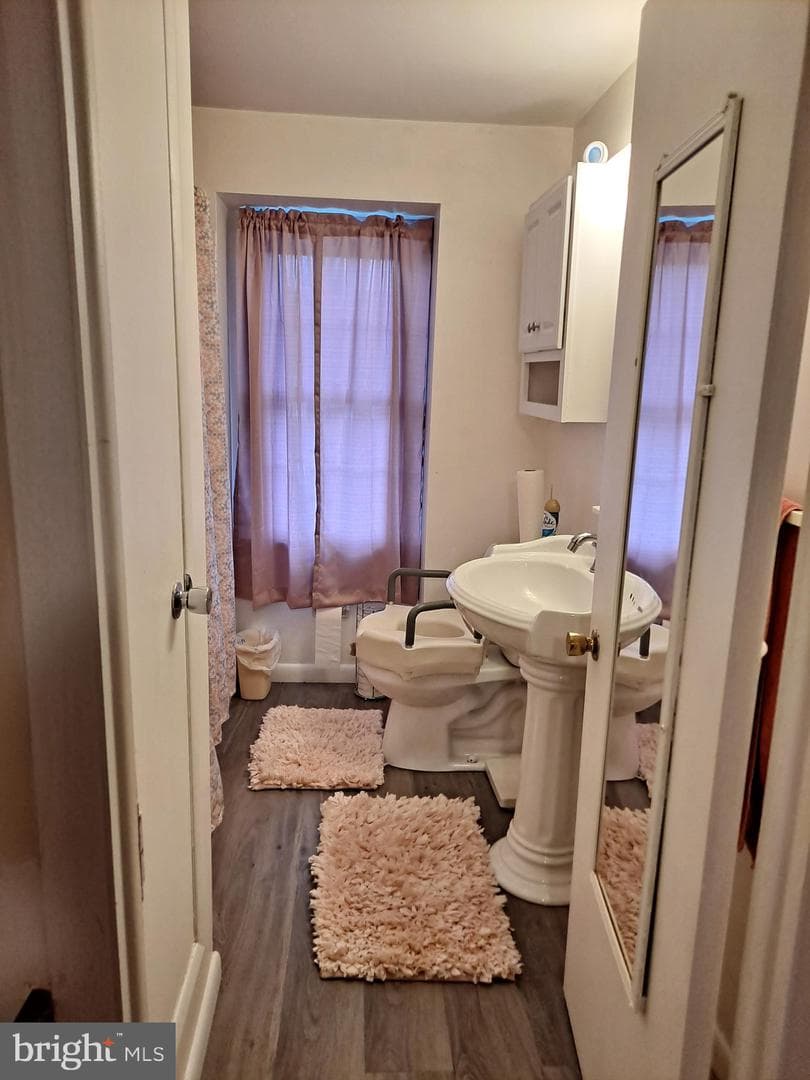 5663 Whitby Road photo 40