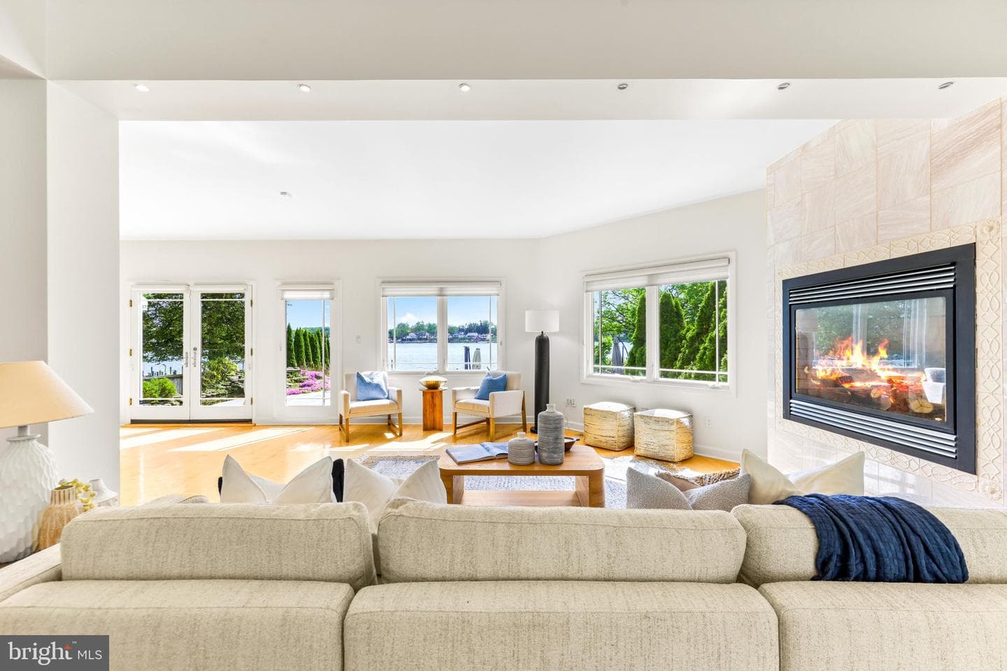 1501 Shore Road photo 10