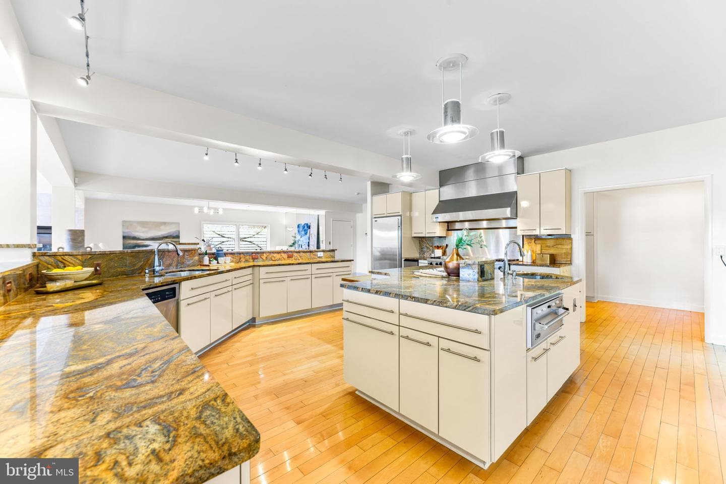 1501 Shore Road photo 24