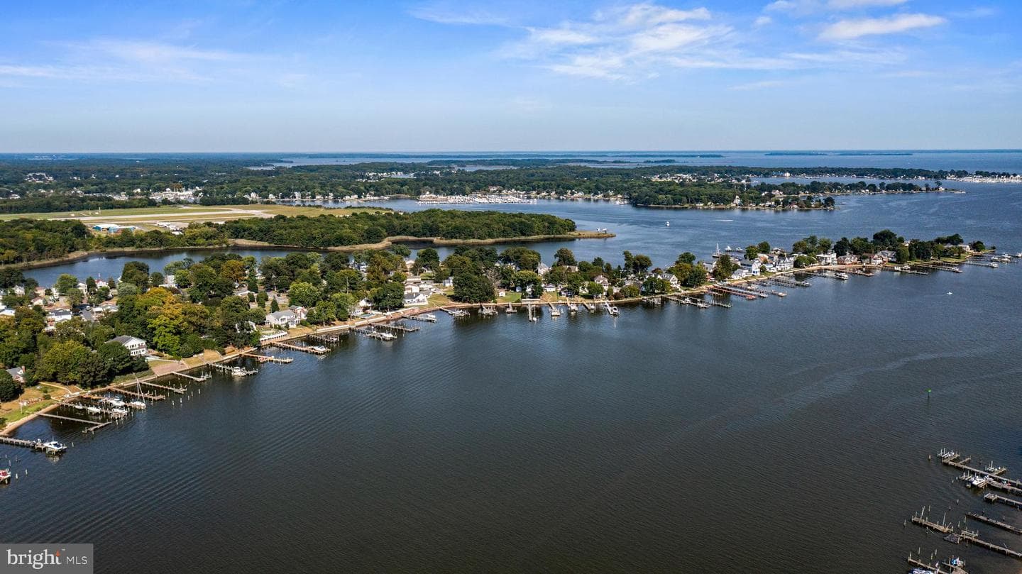 1501 Shore Road photo 6