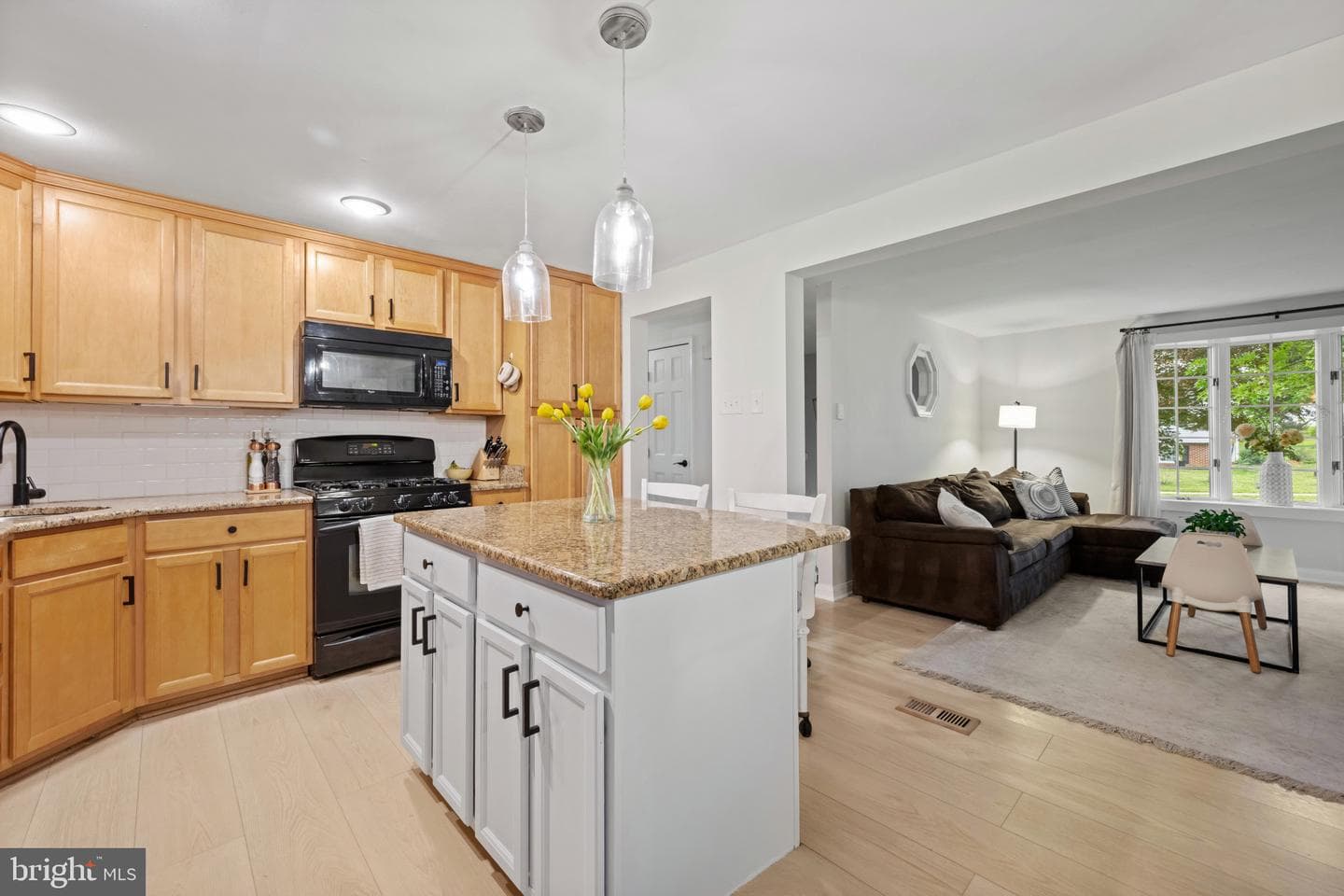 1101 Kingsbury Road photo 13