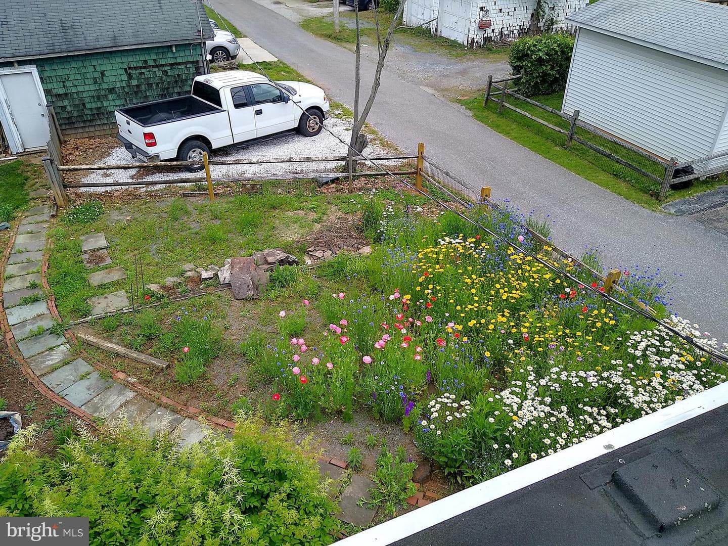 2008 Hillcrest Road photo 45