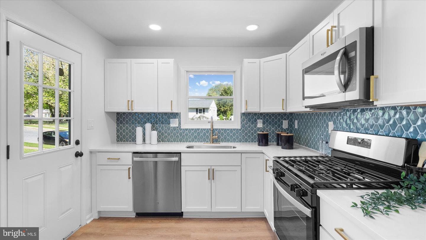 804 Suburbian Road photo 11