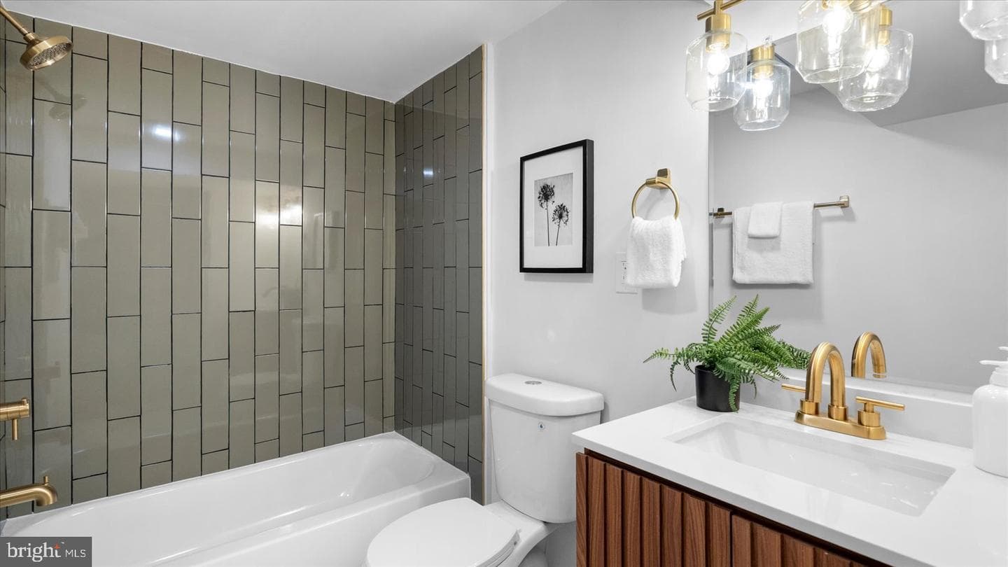 804 Suburbian Road photo 27