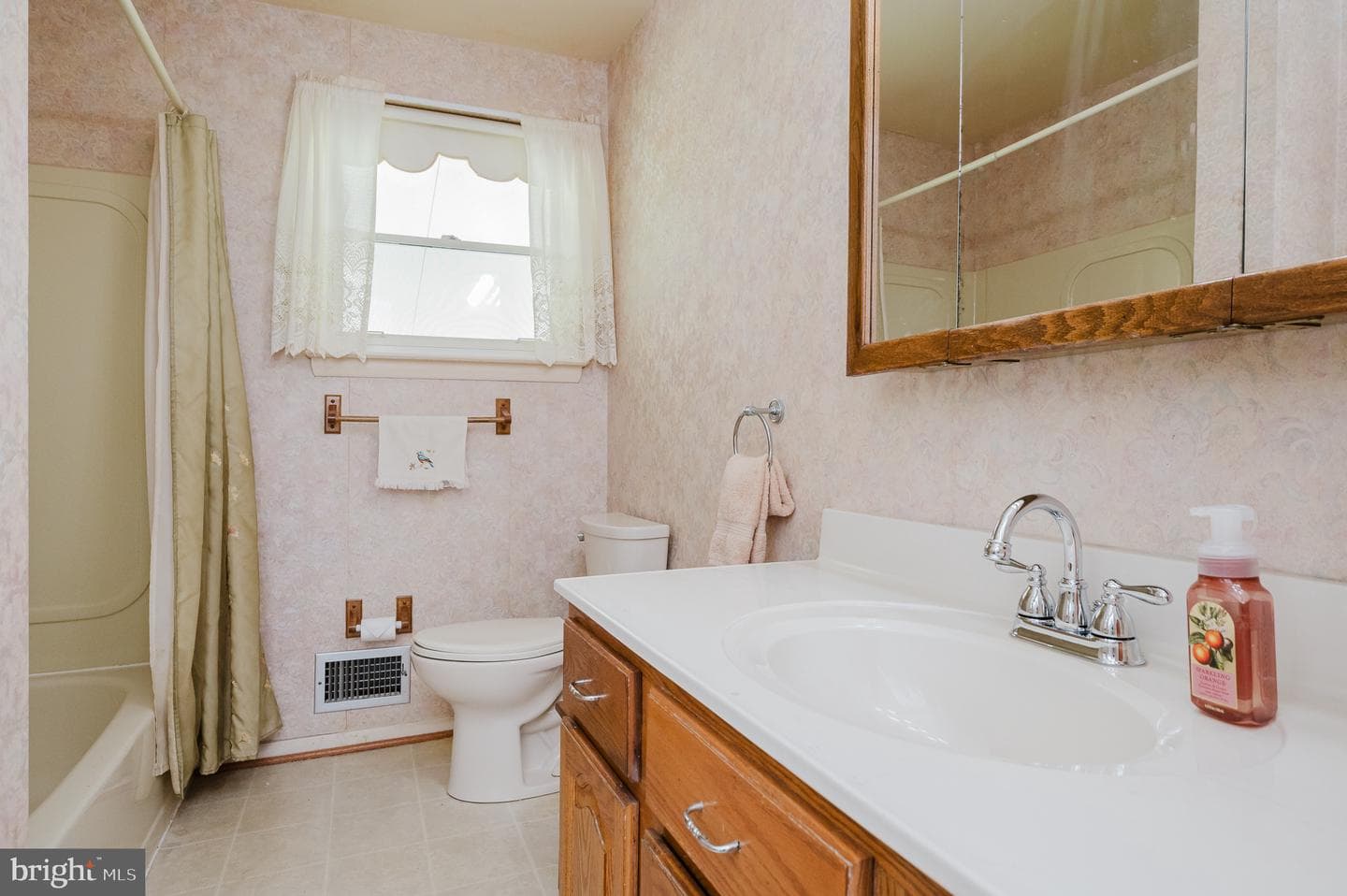 9649 Dundawan Road photo 20