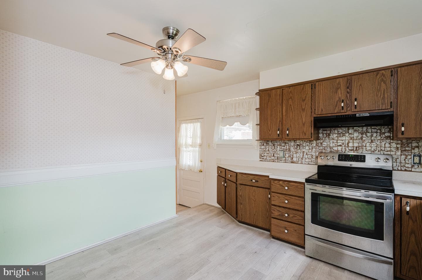 9649 Dundawan Road photo 9