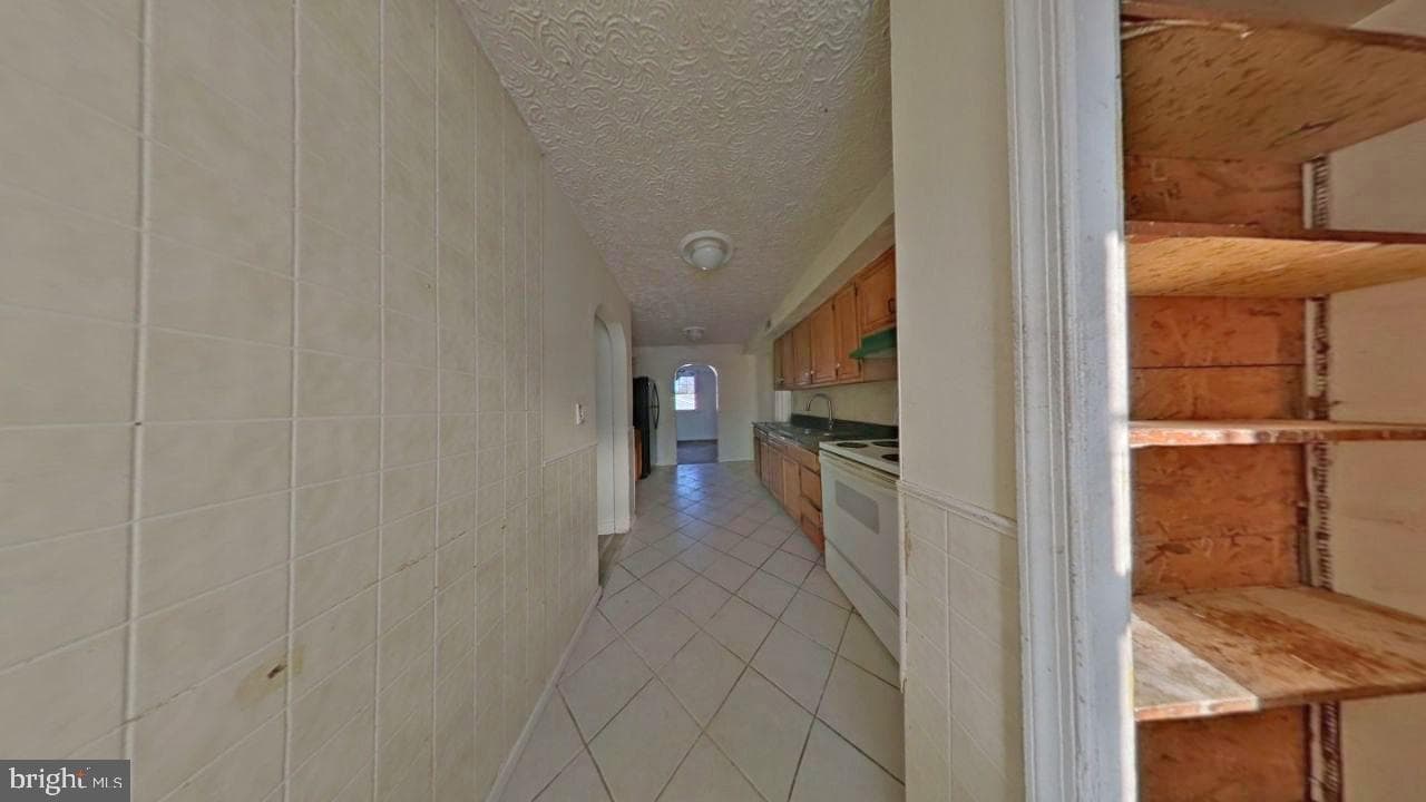 2716 Alderwood Avenue photo 11
