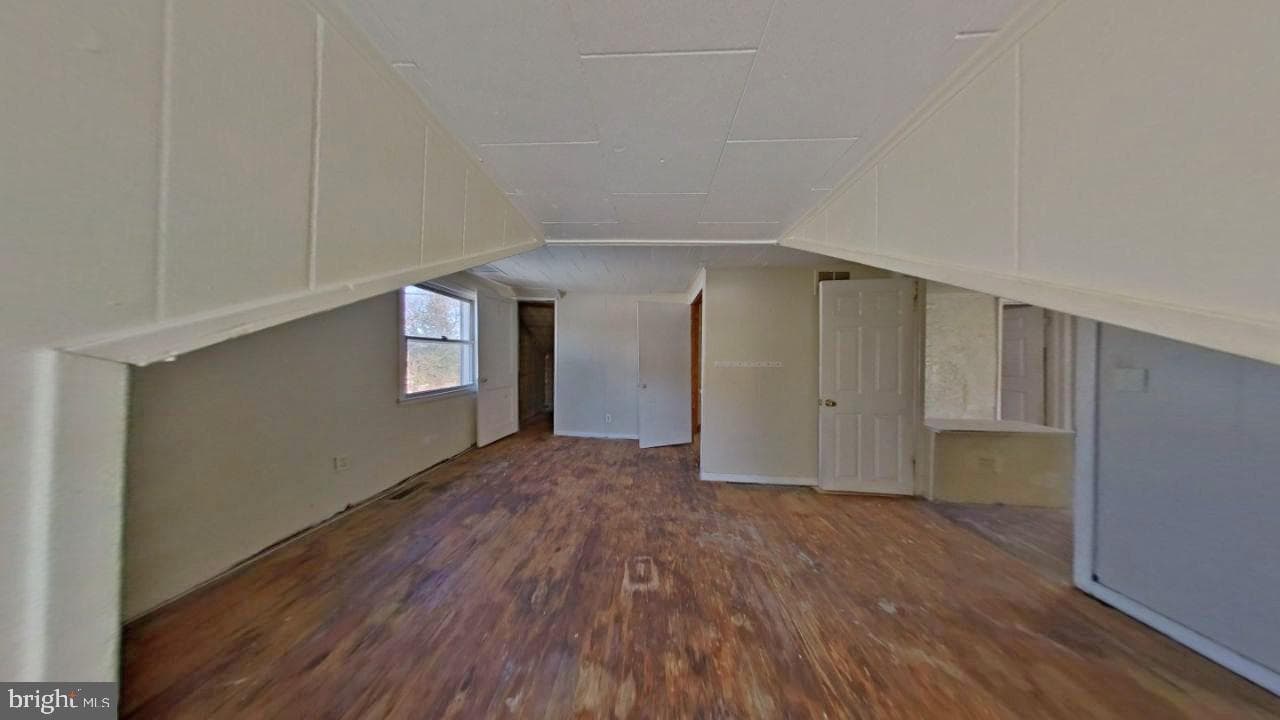 2716 Alderwood Avenue photo 18