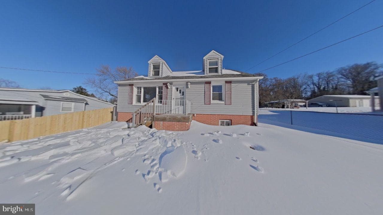2716 Alderwood Avenue photo 5