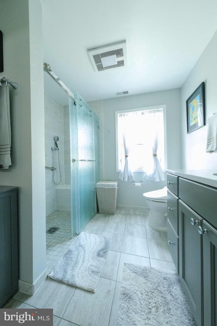 6029 Loreley Beach Road photo 12