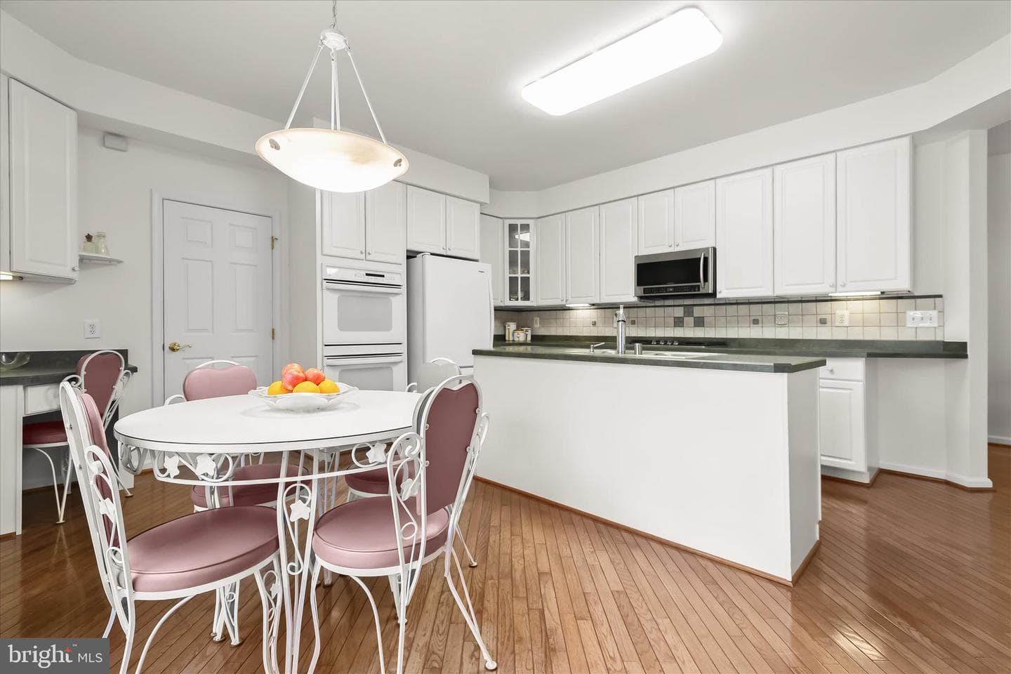 320 Chalk Hill Drive photo 20