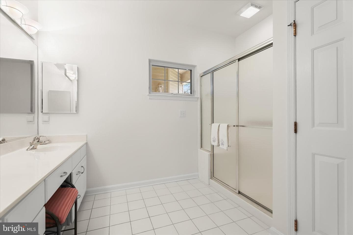 320 Chalk Hill Drive photo 32