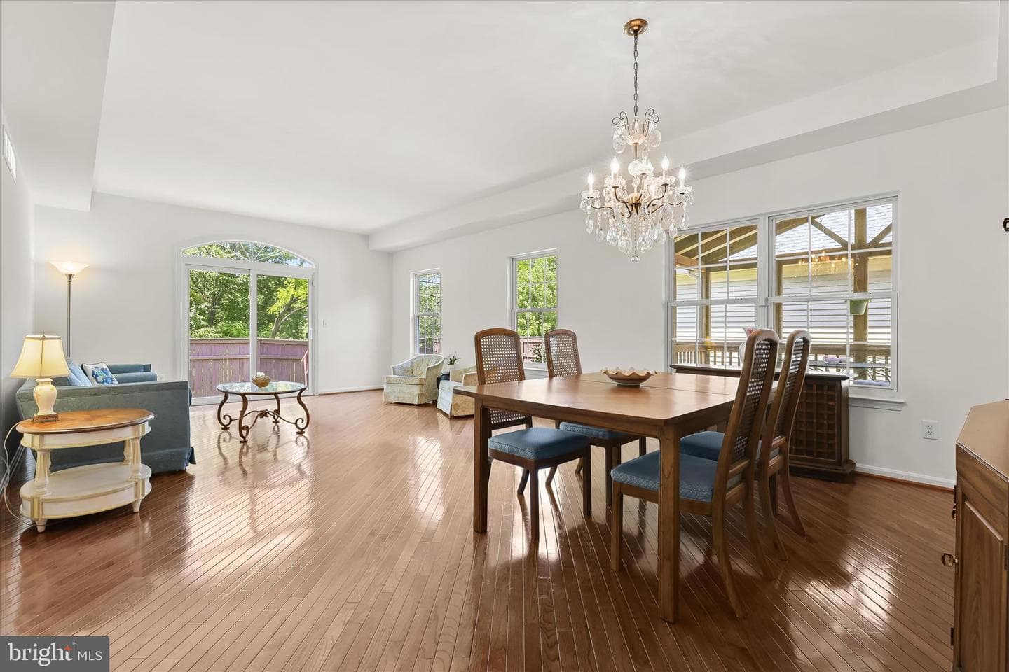 320 Chalk Hill Drive photo 6