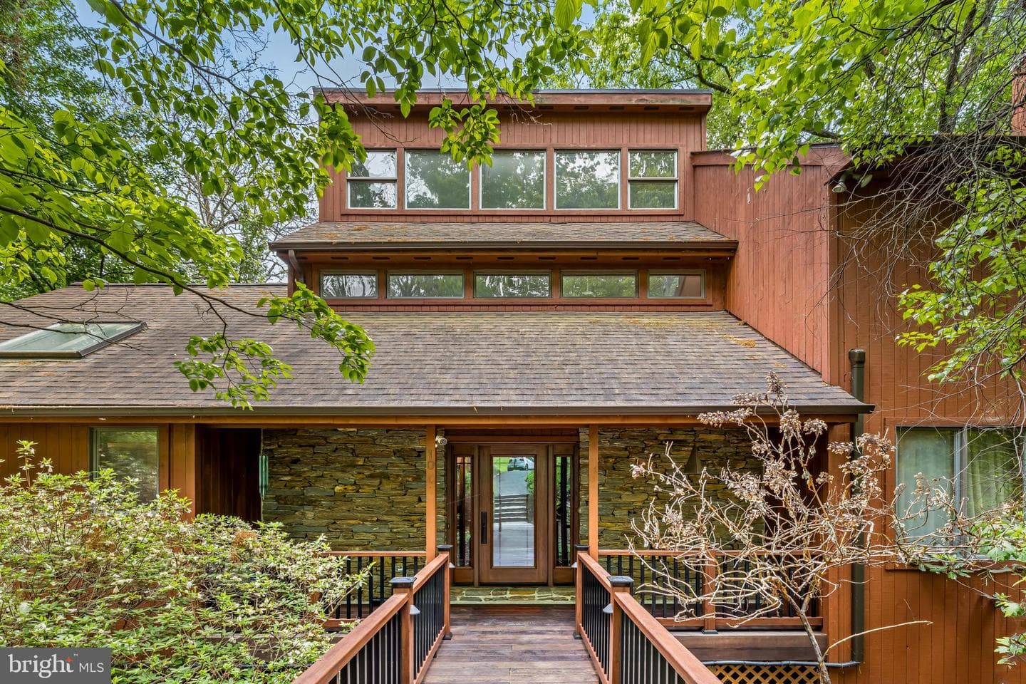 10 Chesterfield Court photo 54