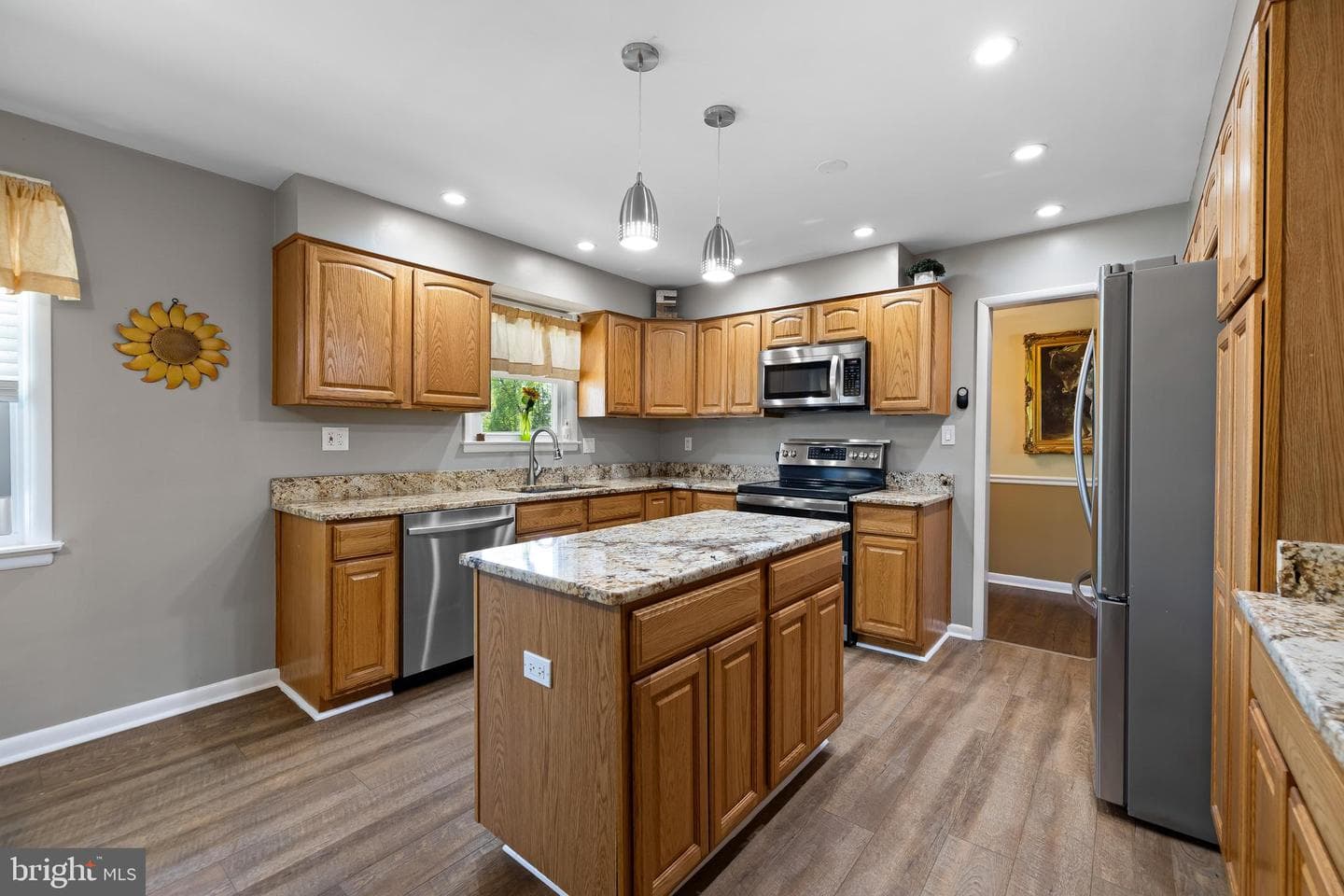 8928 Satyr Hill photo 17