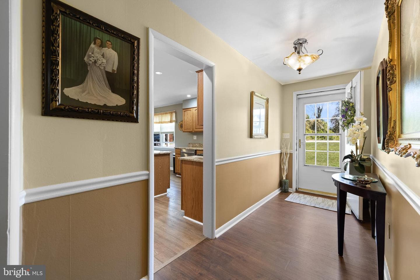 8928 Satyr Hill photo 4