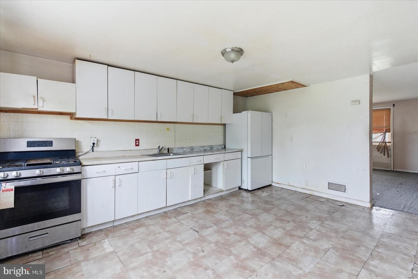 7823 Saint Bridget Lane photo 15