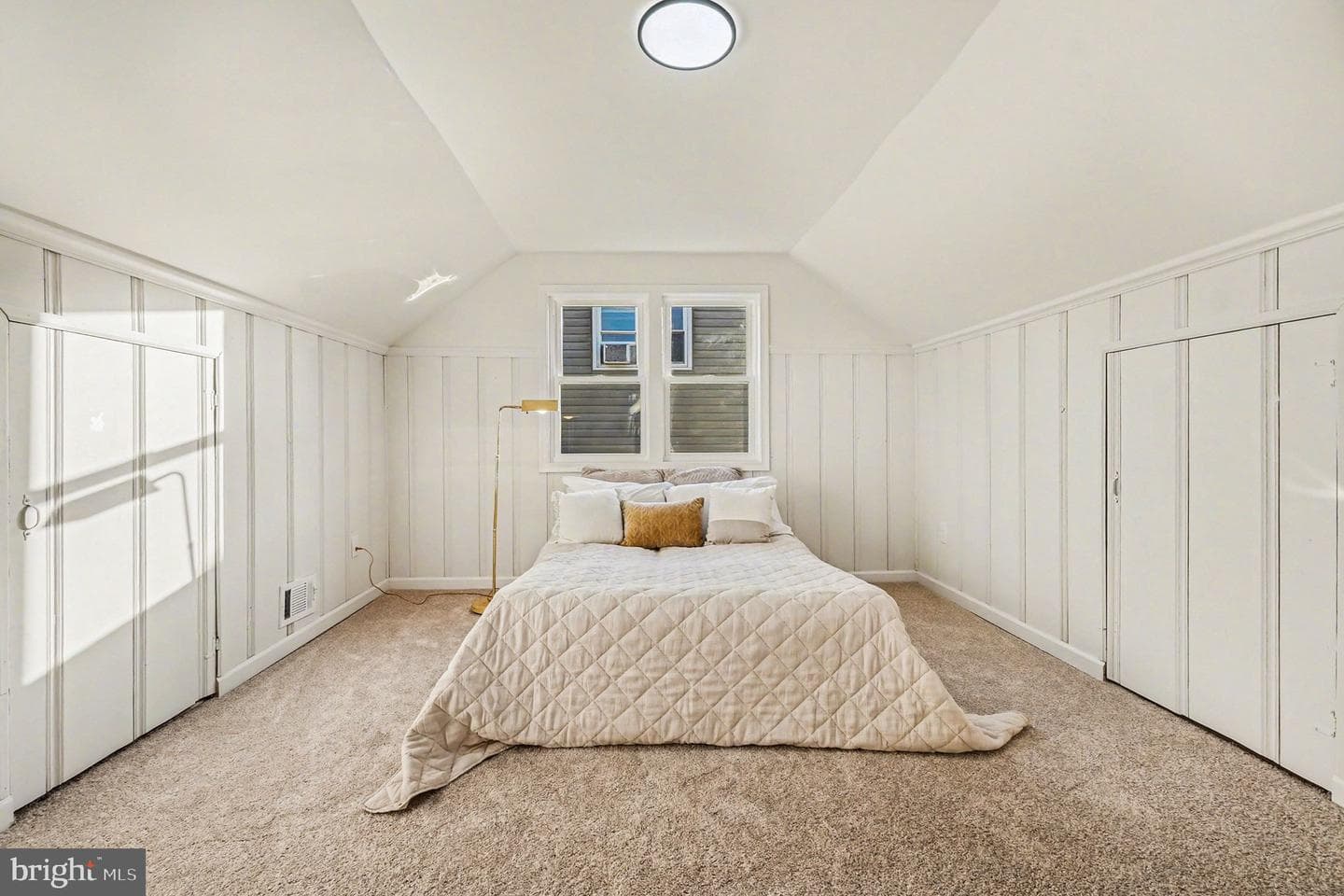 7919 Montrose Avenue photo 10