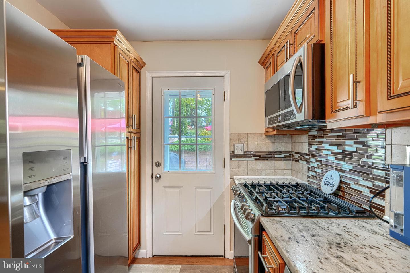 9807 Hilltop Drive photo 31