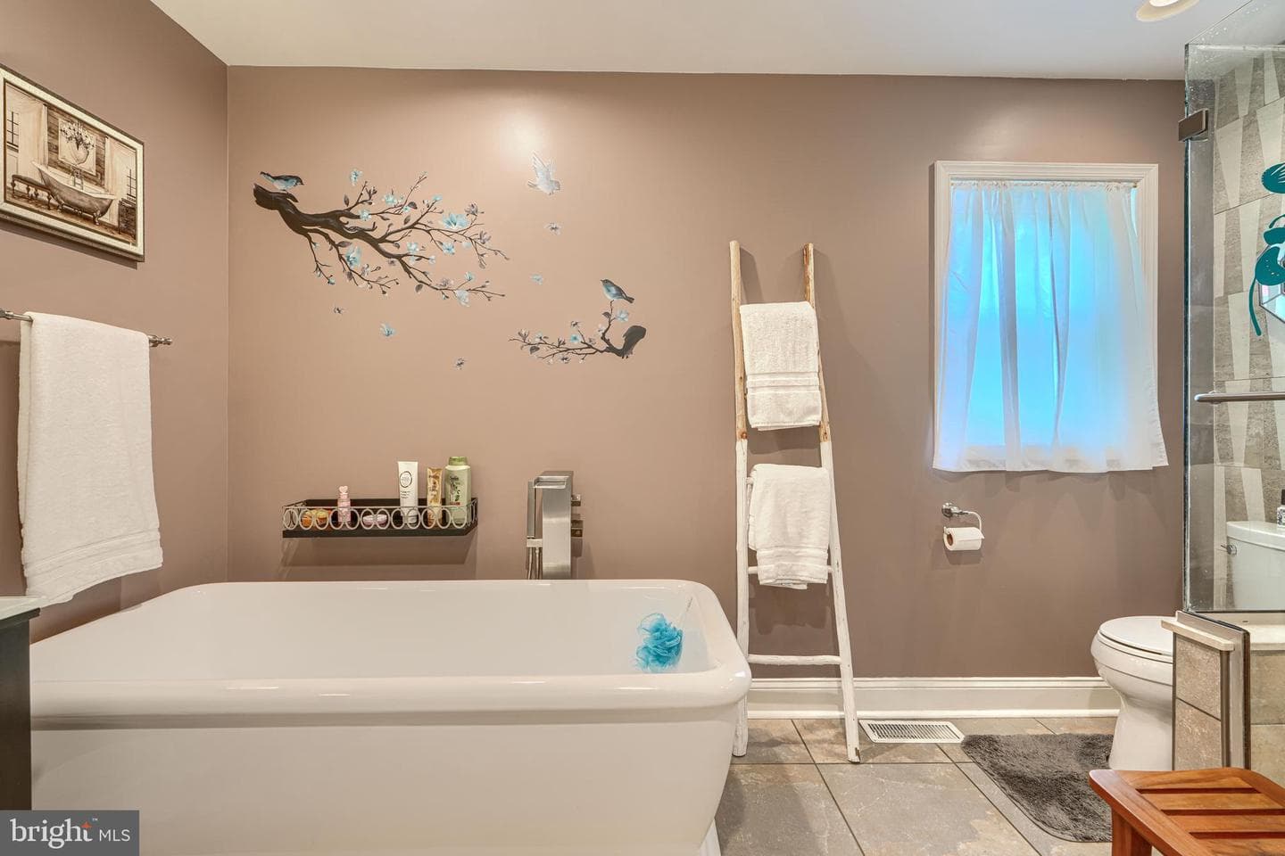9807 Hilltop Drive photo 38