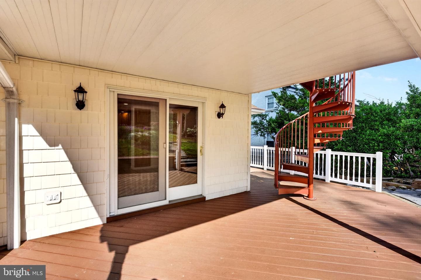 9 Maple Avenue photo 77