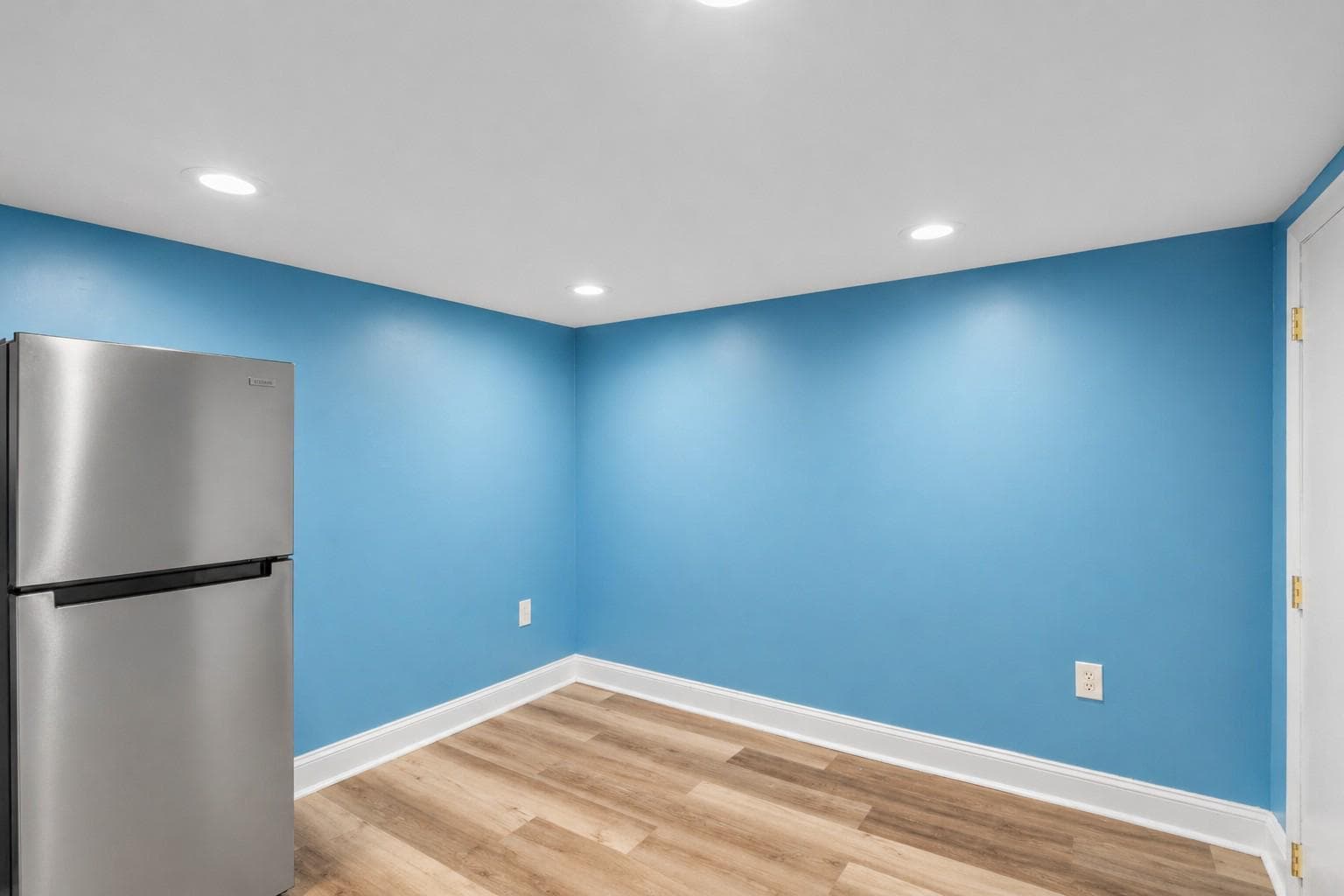7487 Berkshire Road photo 13