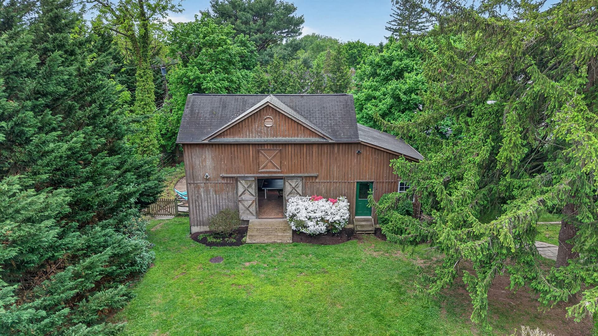 605 W Joppa Road W photo 10