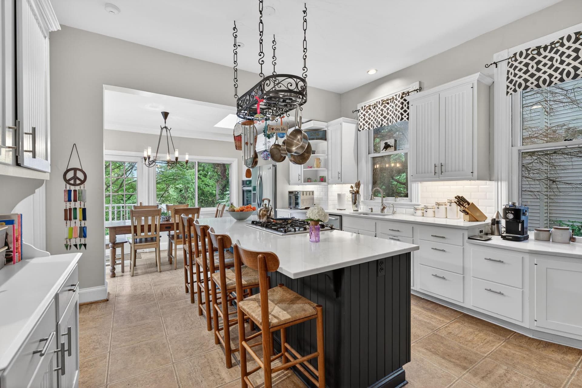 605 W Joppa Road W photo 33