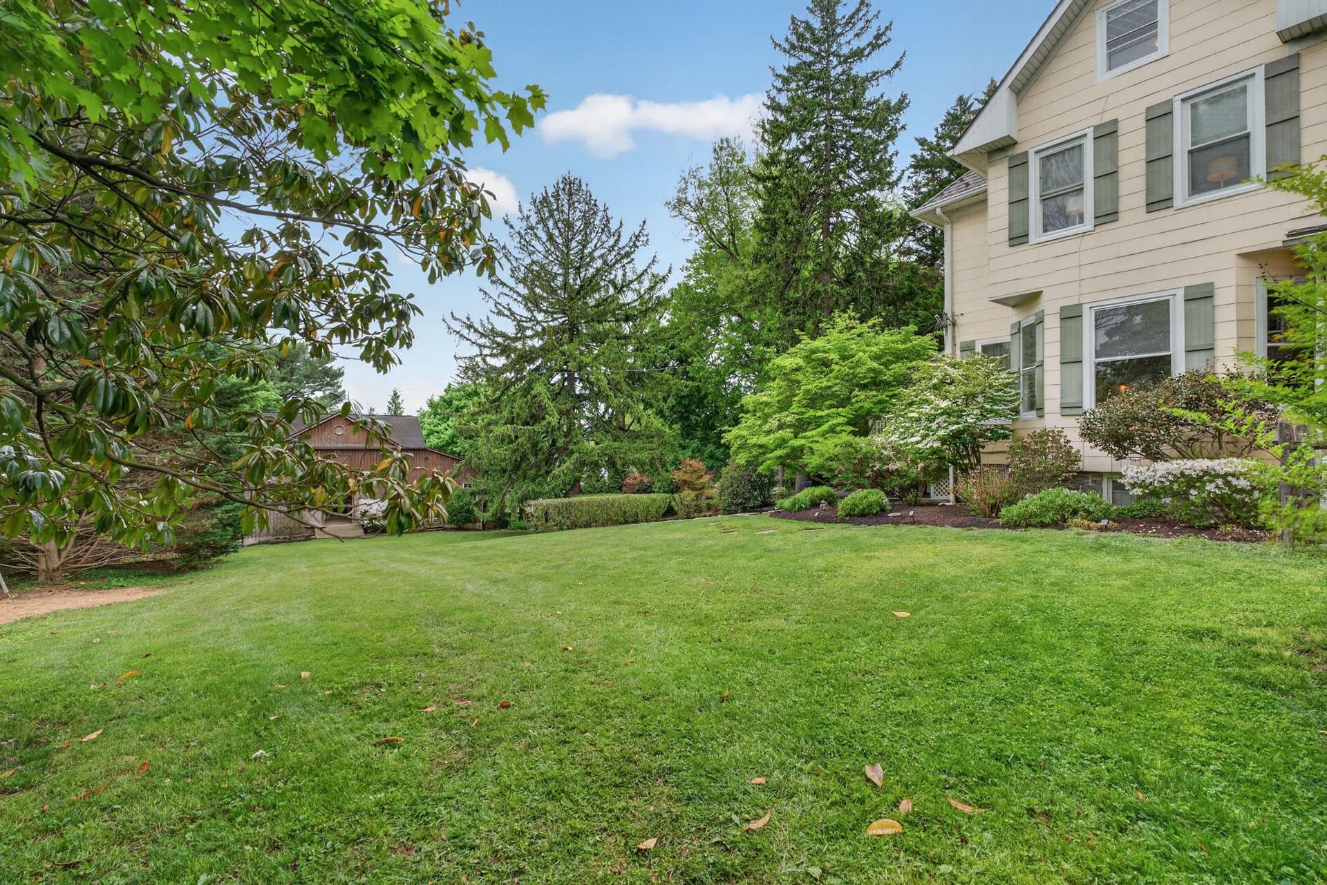 605 W Joppa Road W photo 83