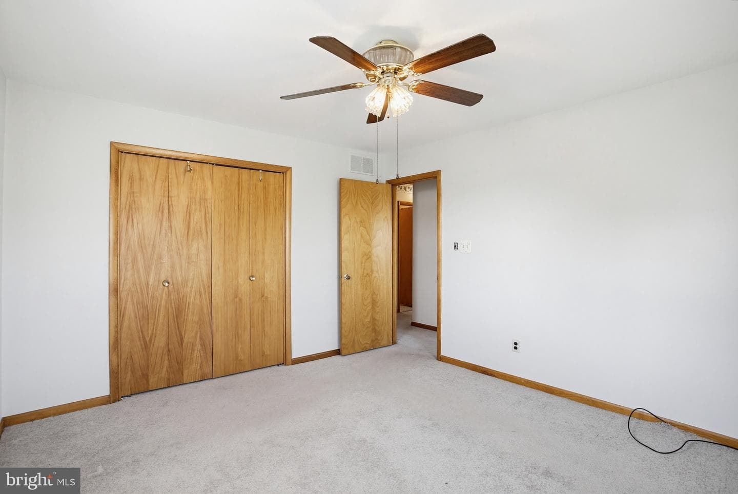 6713 Kenwood Avenue photo 15