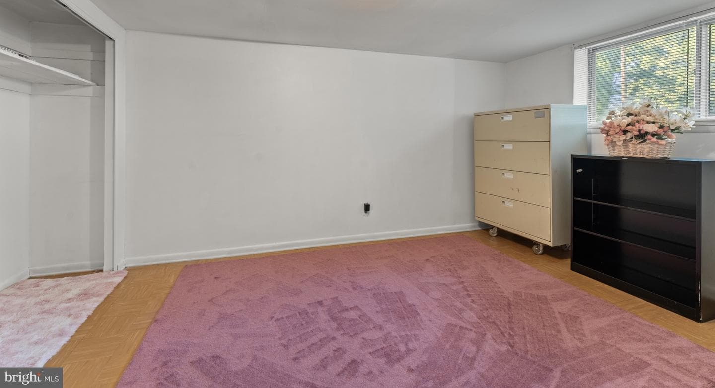8210 Streamwood Drive photo 21