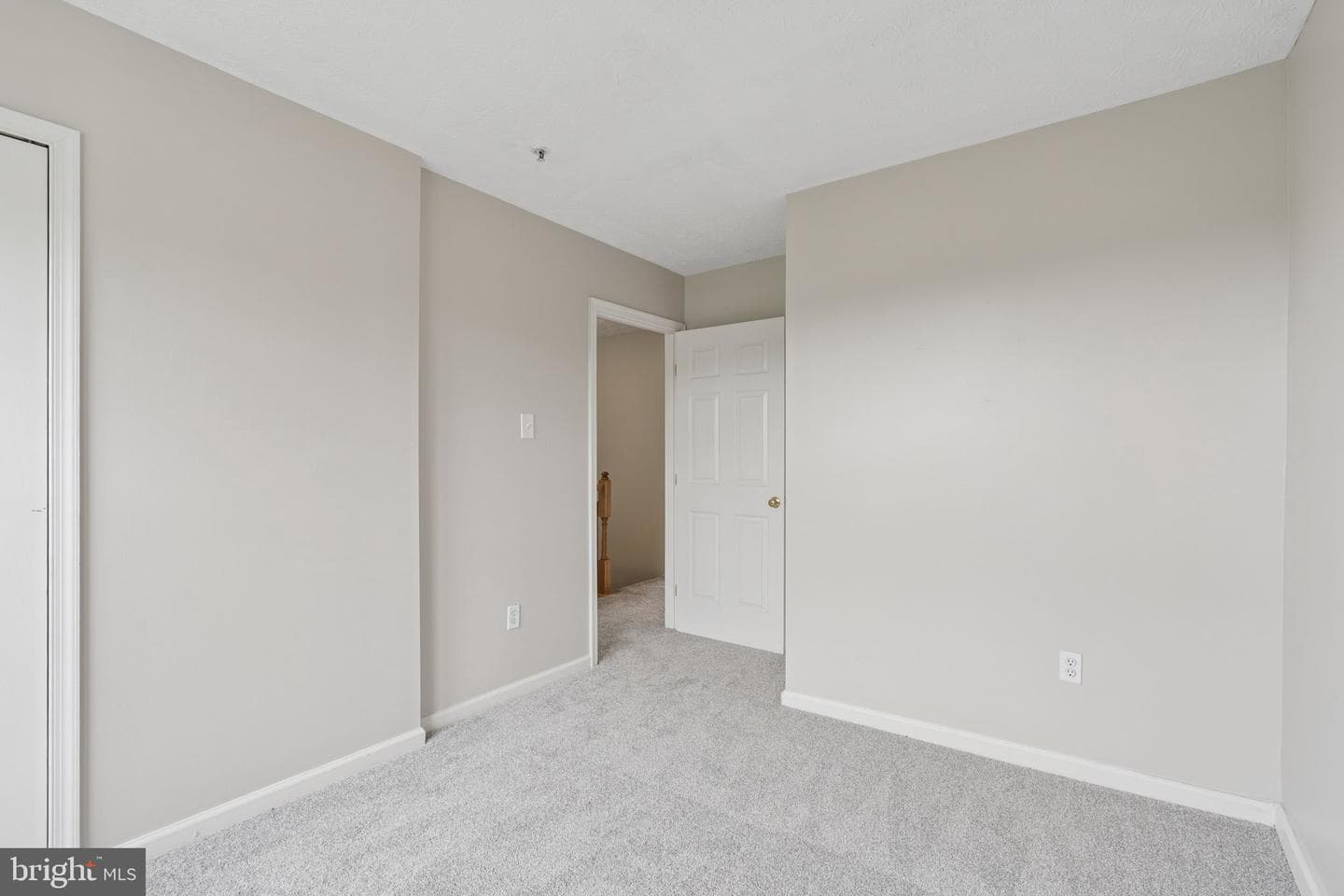 9314 Vanguard Court photo 22