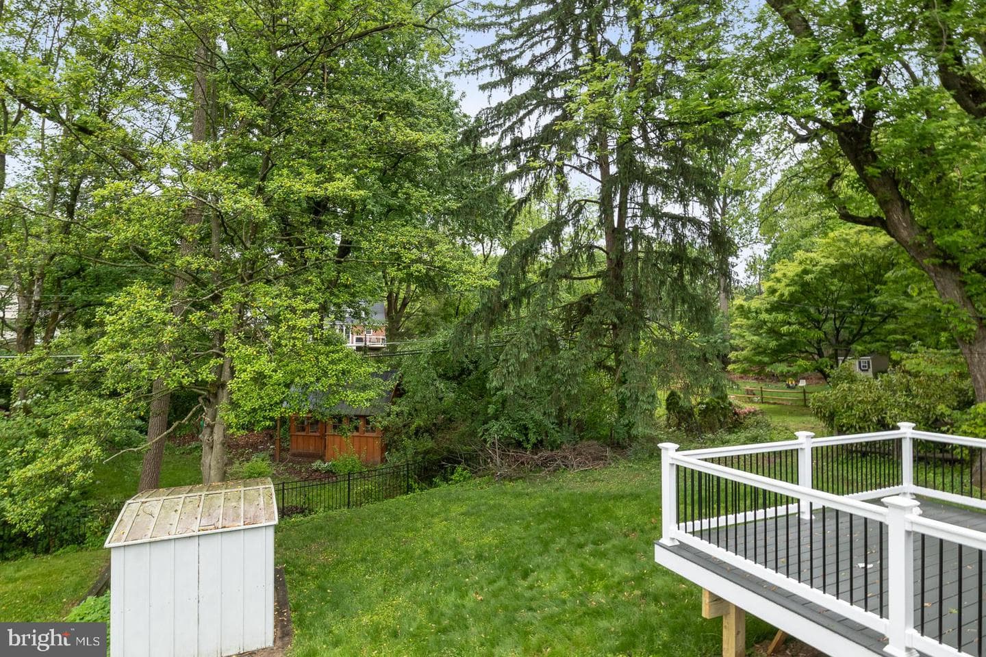 536 Brook Road photo 35