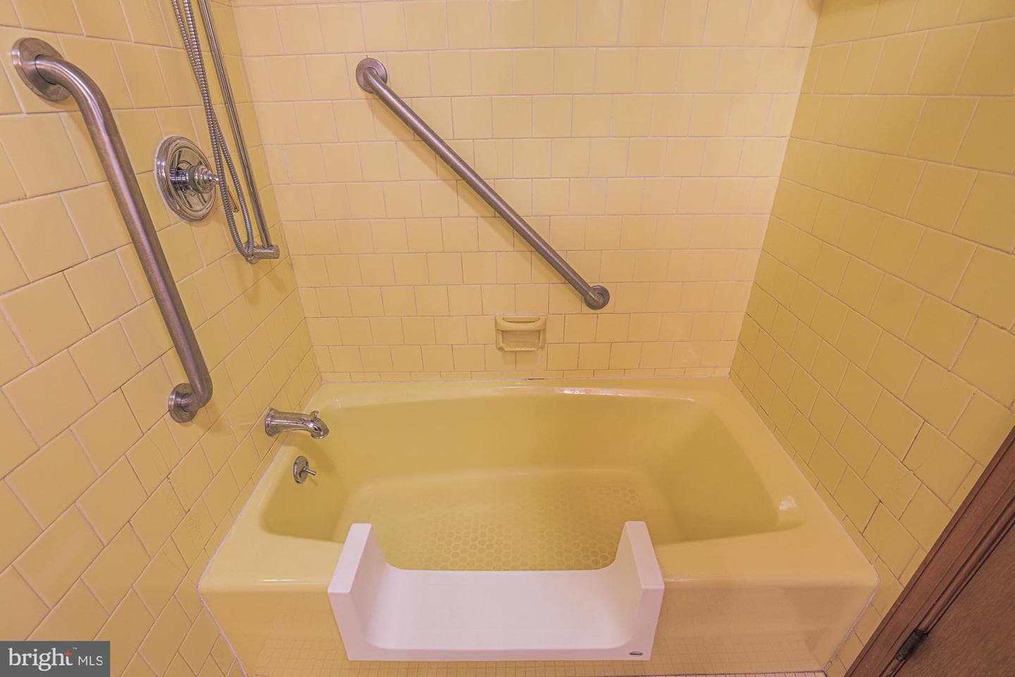 424 Talbott Avenue photo 32