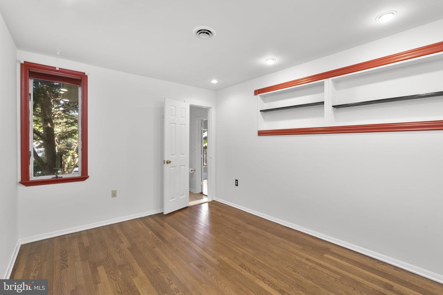 7512 Far Hills Drive photo 28