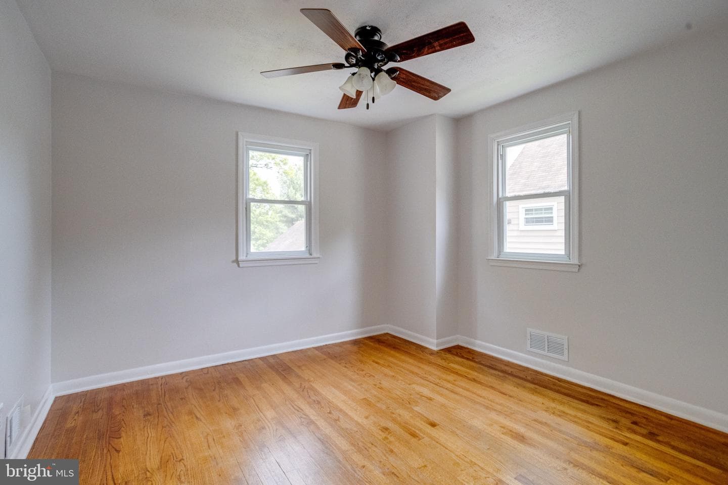 3116 California Avenue photo 21