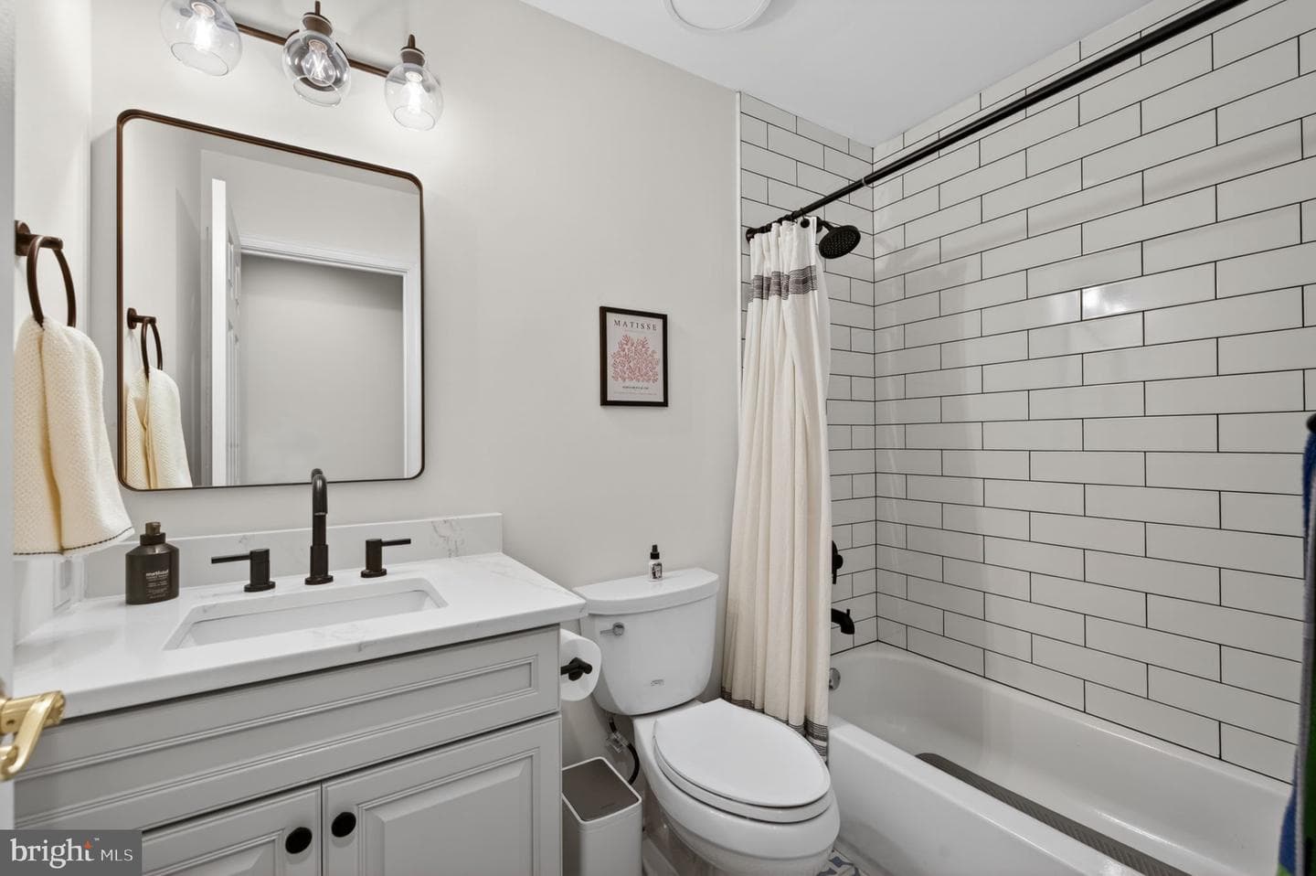 6 Seaberry Court photo 52