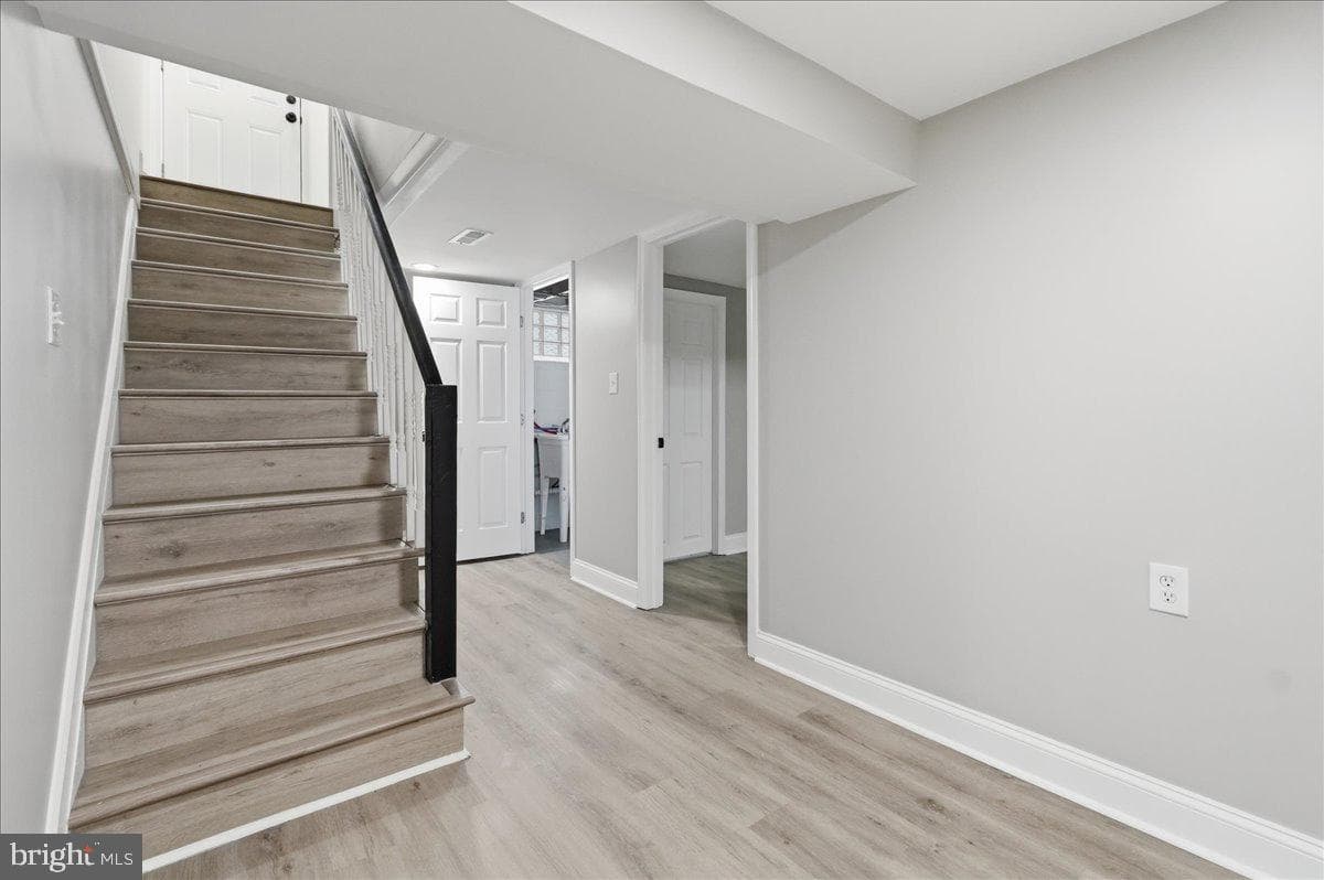 6305 Carlynn Avenue photo 20