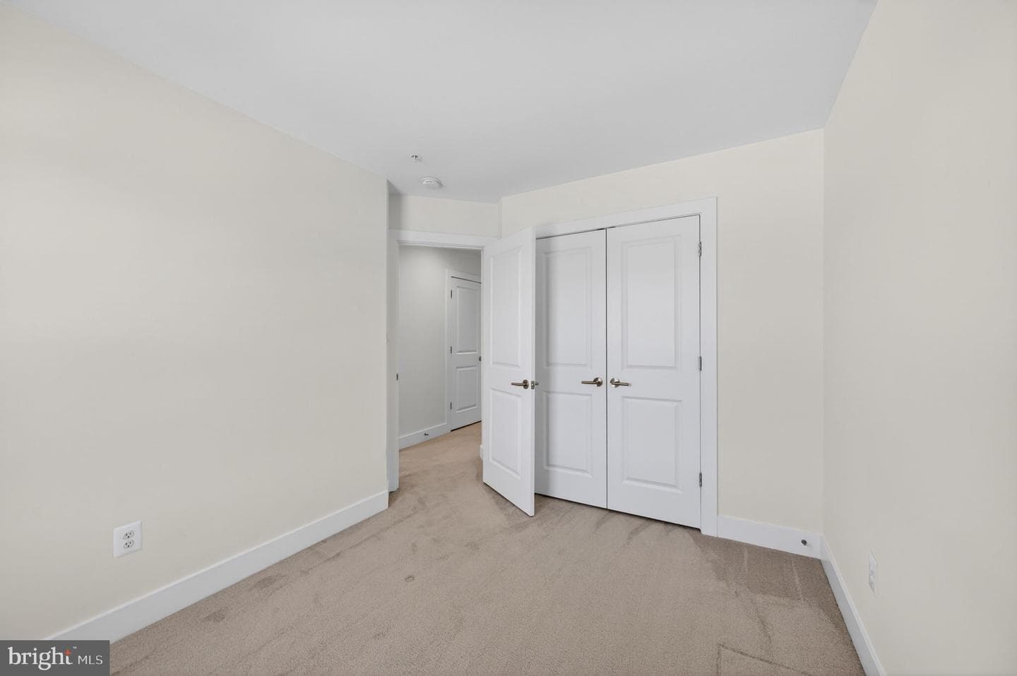 10047 Whitaker Way photo 31