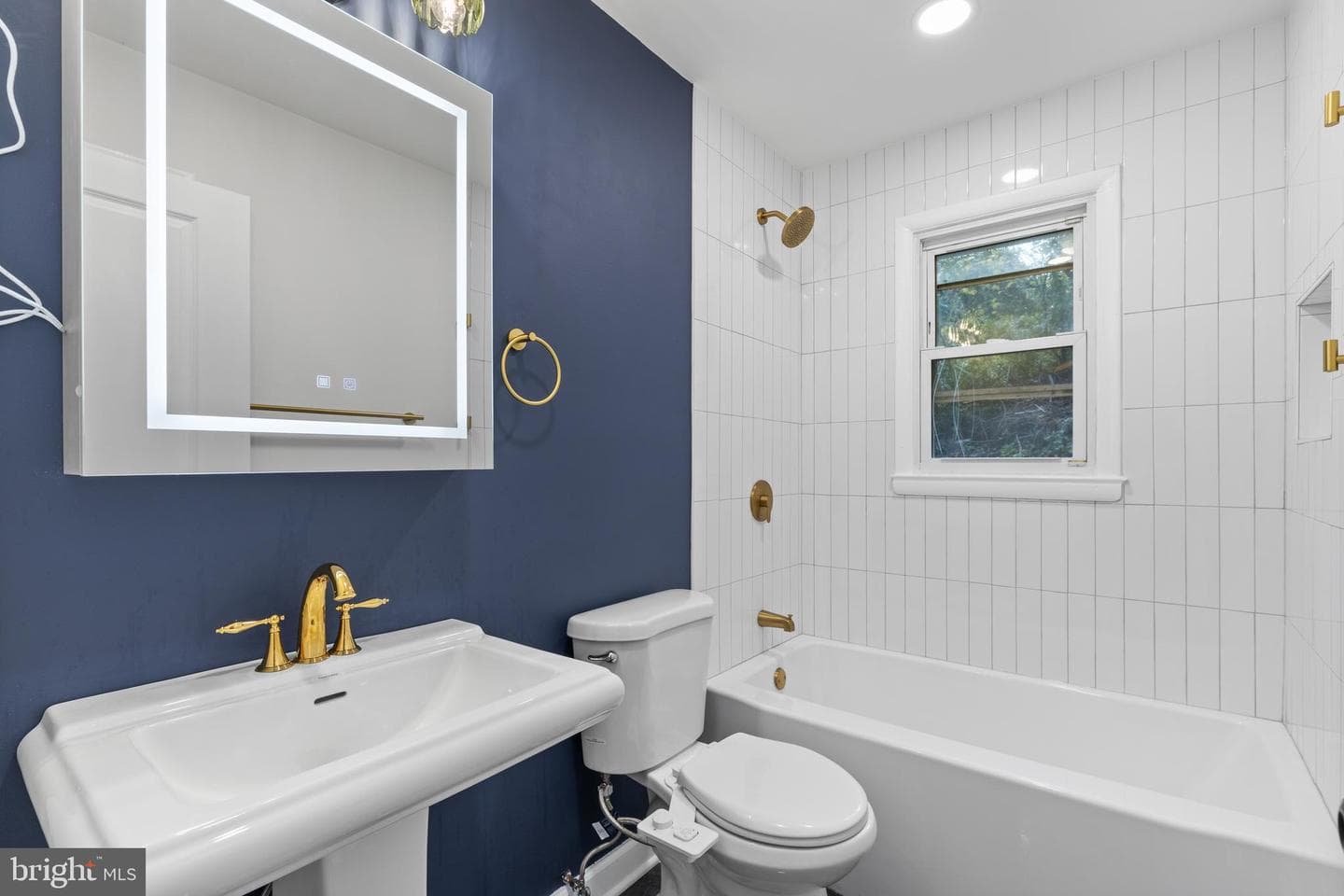 5434 Dogwood photo 15