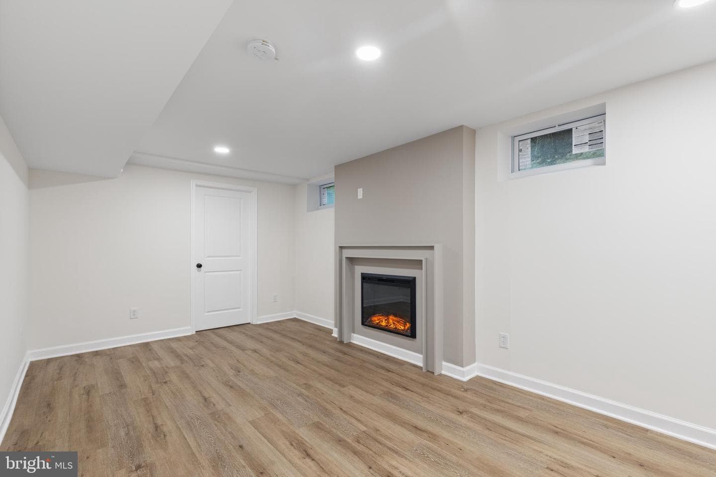 5434 Dogwood photo 25