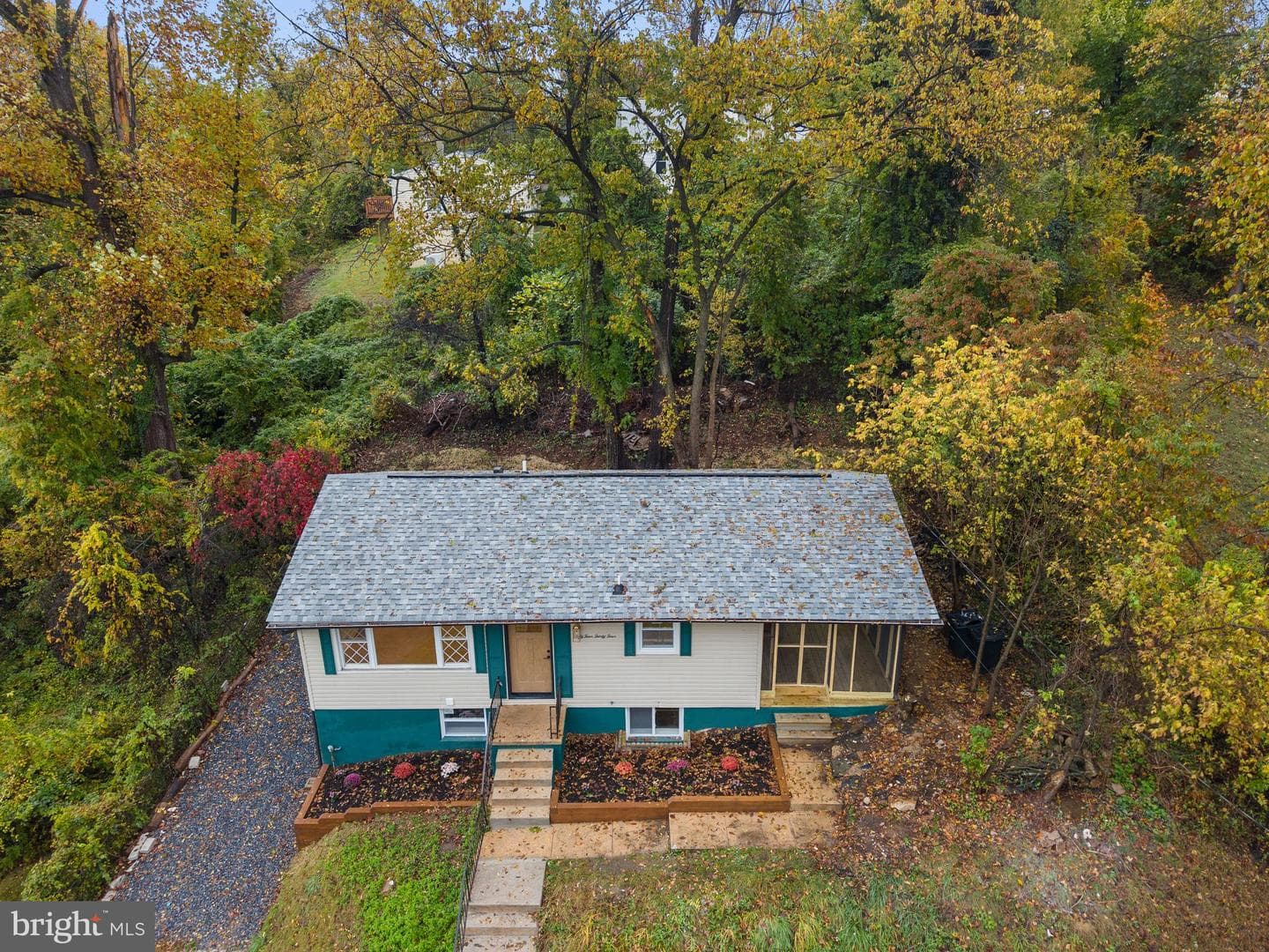 5434 Dogwood photo 32
