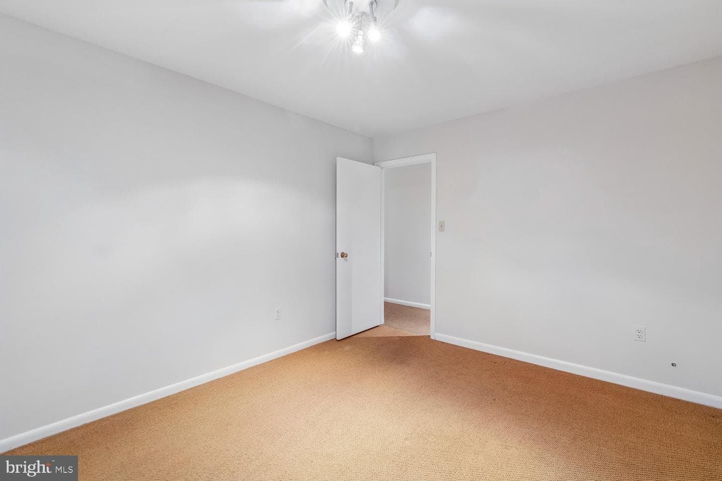 6937 Copperbend Lane photo 58