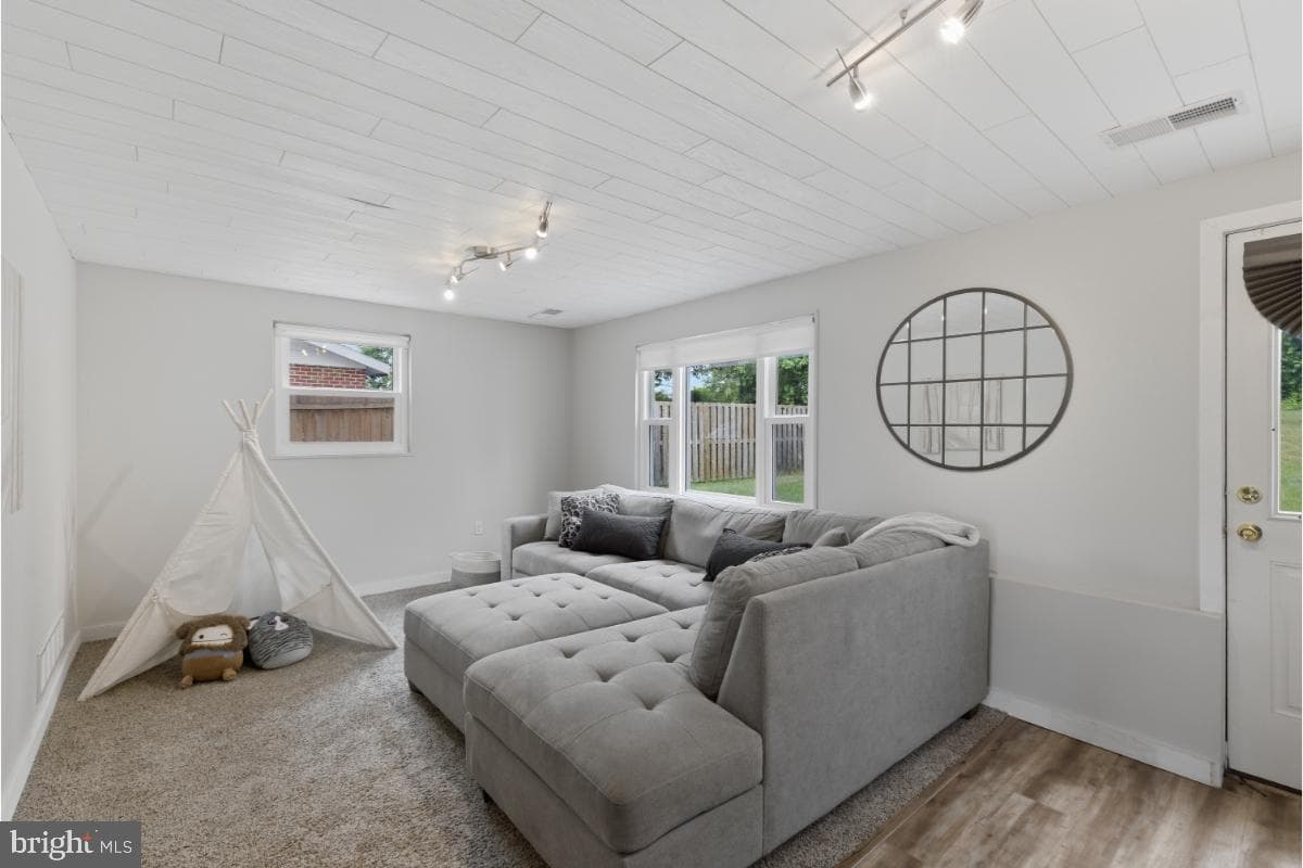 1304 Woodbridge Road photo 29