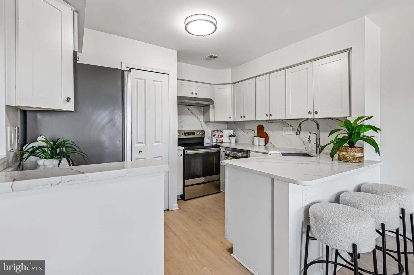5630 Ringwood Drive #E photo 8