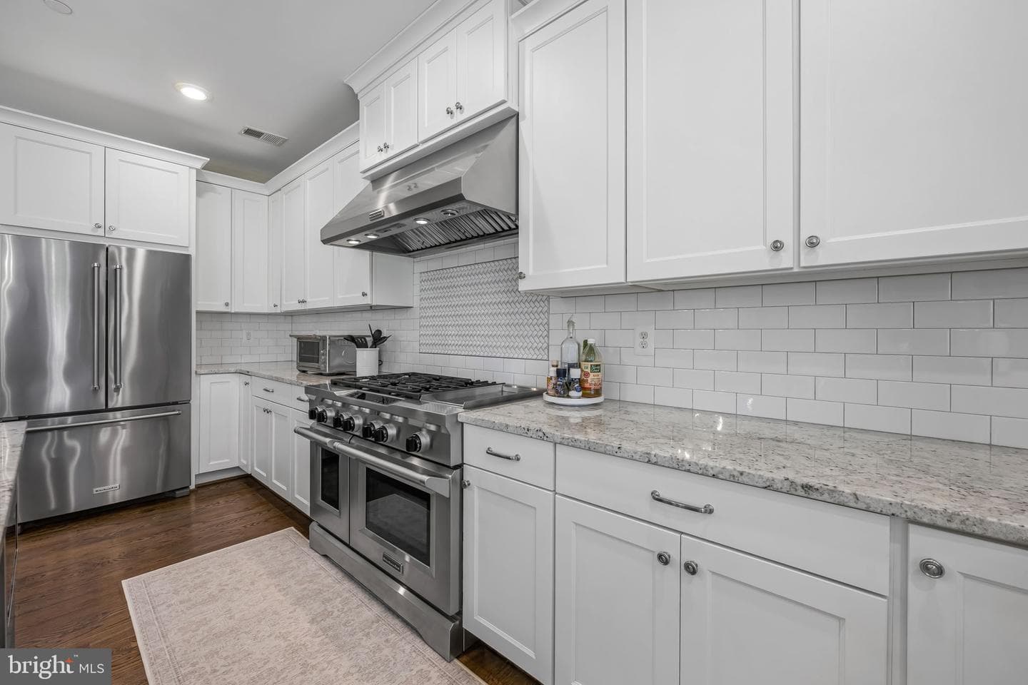 3942 Briar Knoll Circle photo 19