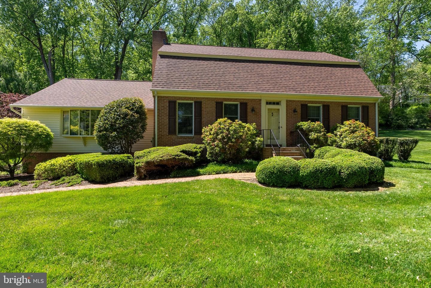 4312 Manorwood Drive photo 2