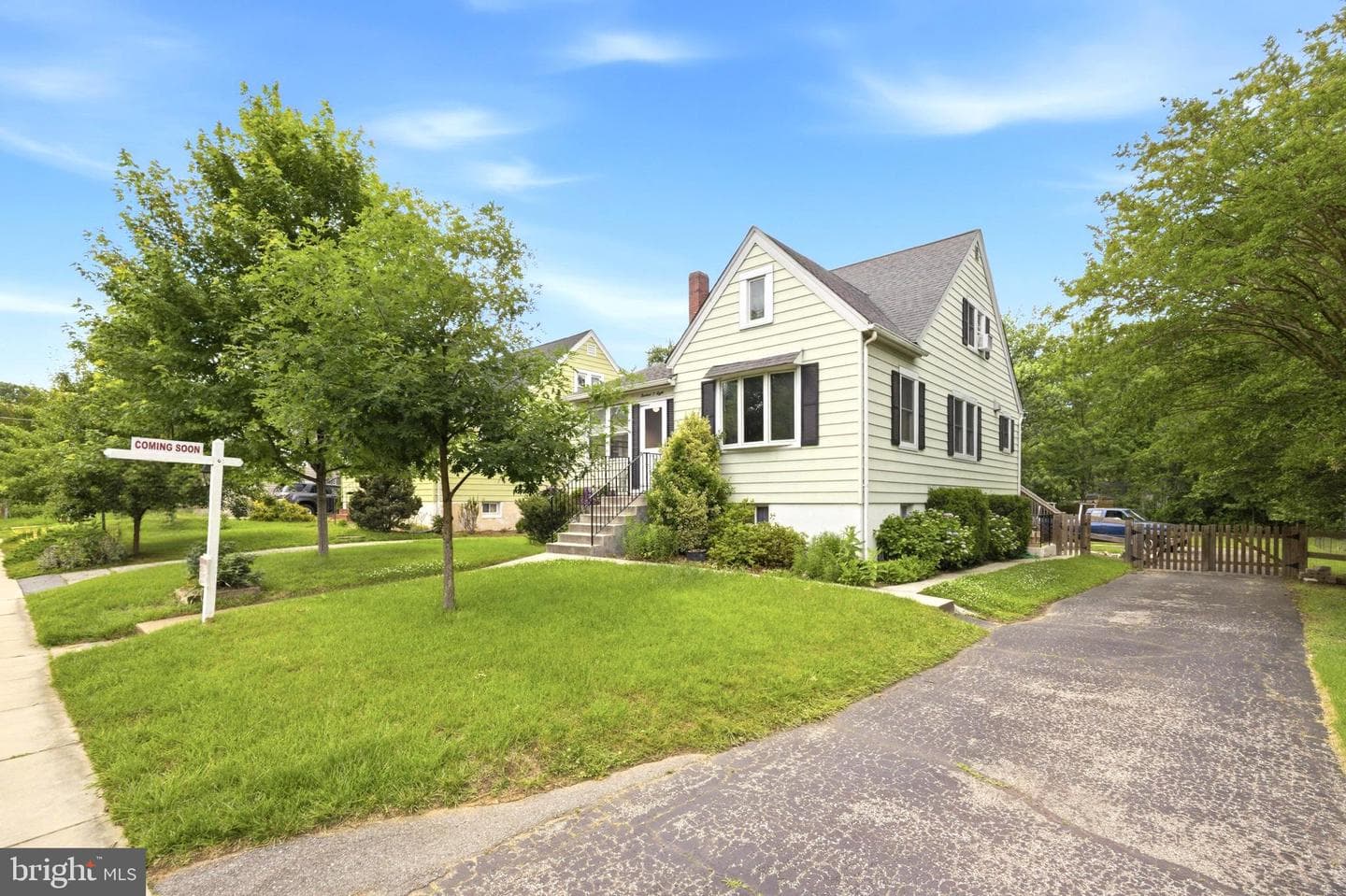 1308 Elm Road photo 2