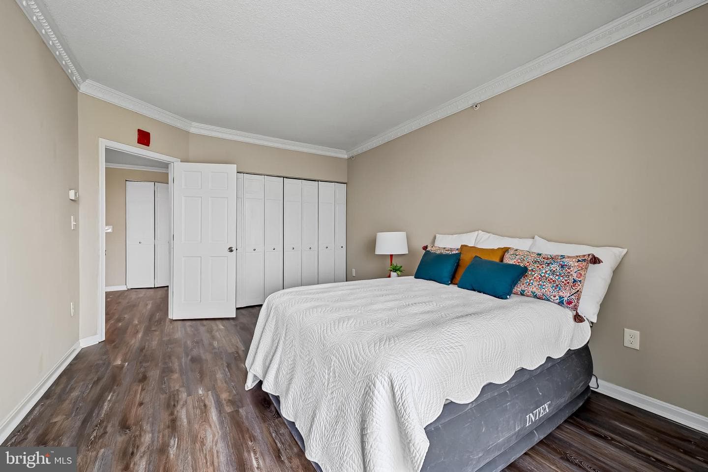 28 Allegheny Avenue #910 photo 26