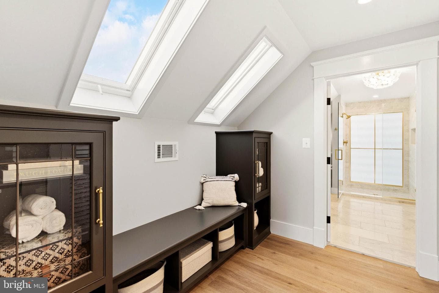 200 Ashland Road photo 55